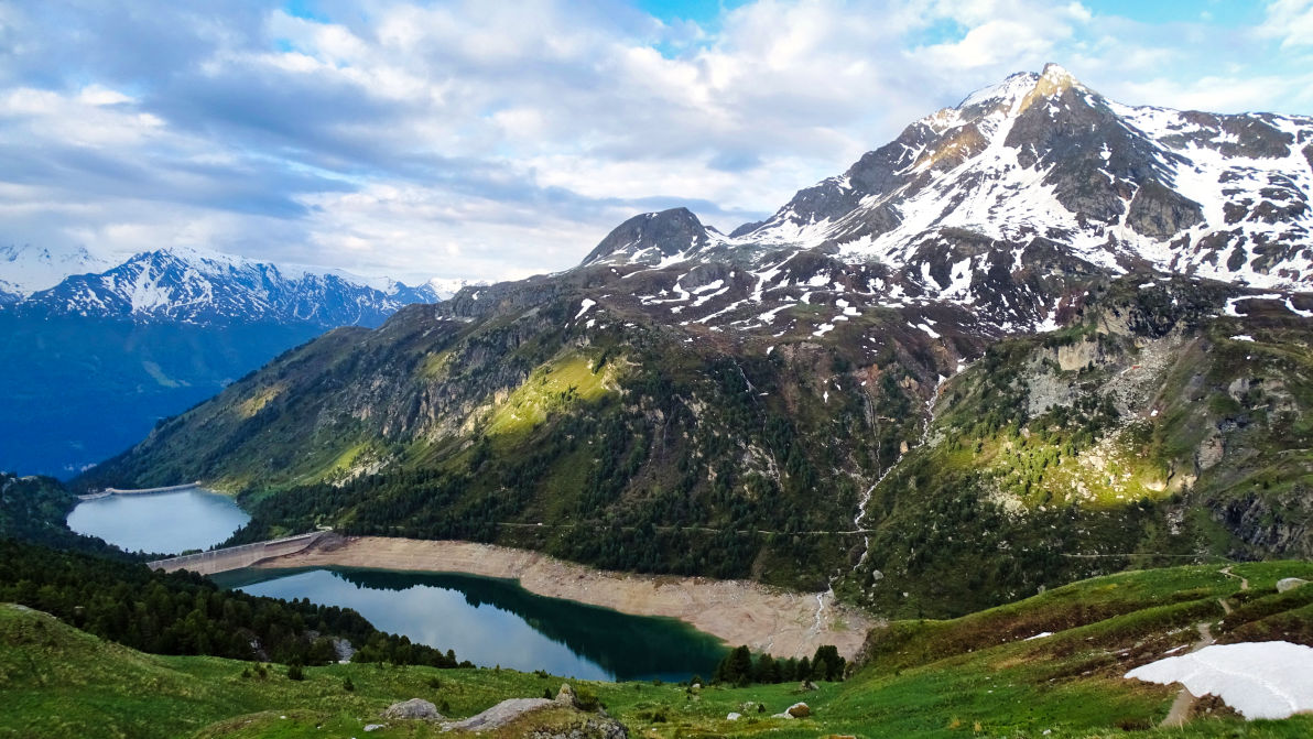 Refuge du Fond D'Aussois en Vanoise et les lacs plan aval et amont